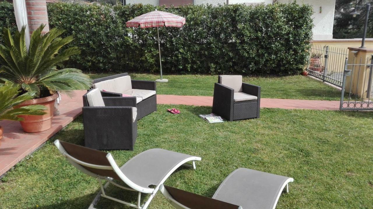 B&B La Rondine Tra Pisa E Lucca San Giuliano Terme Exterior foto